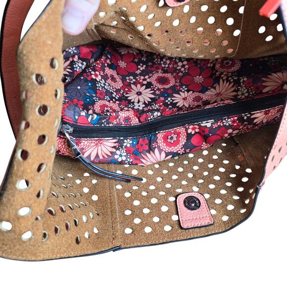 Brand New With Tags and Dust Bag Tosca 2-in-1 Purse Shoulder Bag Pink - Picture 6 of 11